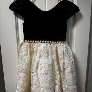Girls dress size 5 Jessica Simpson